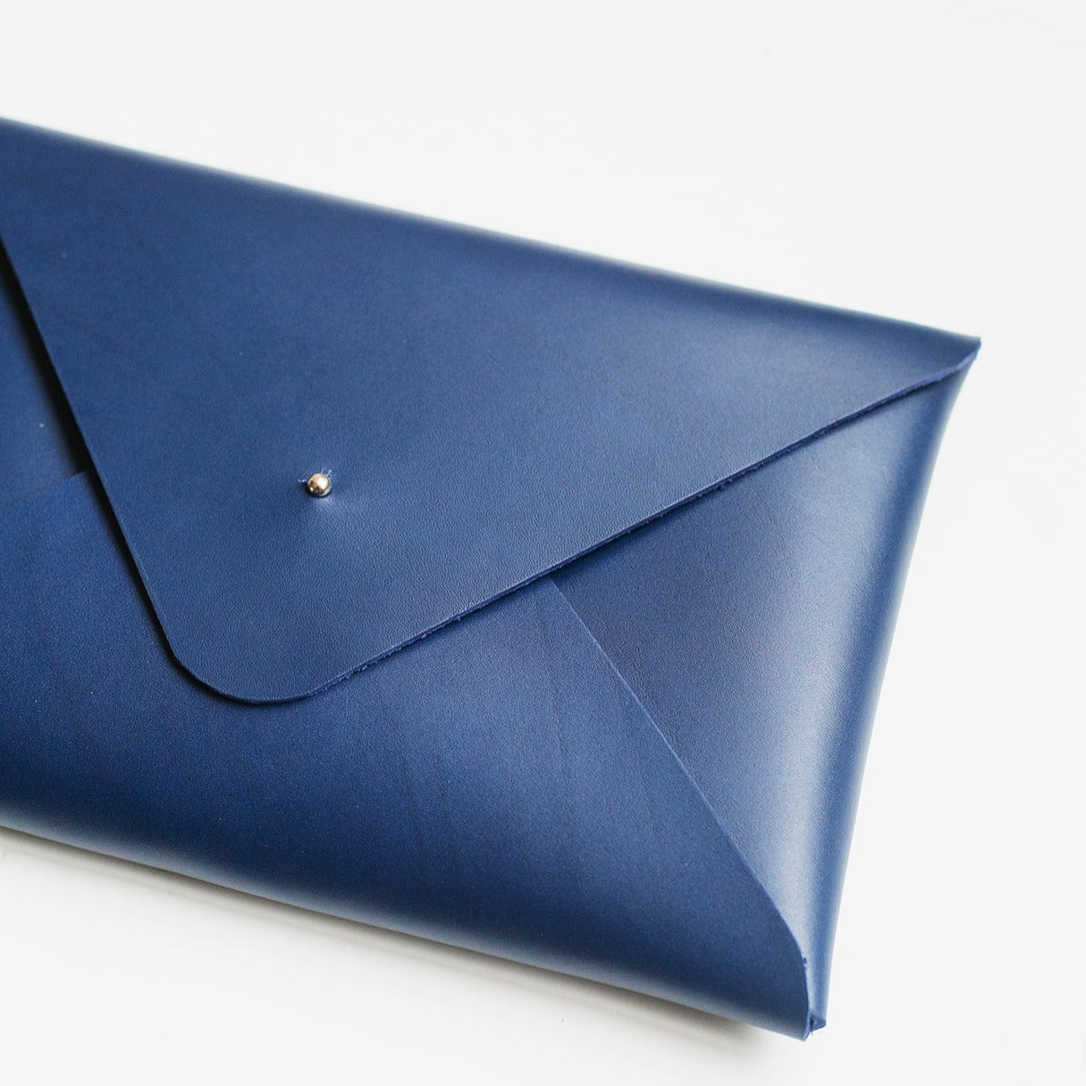 Cartera de mano de cuero