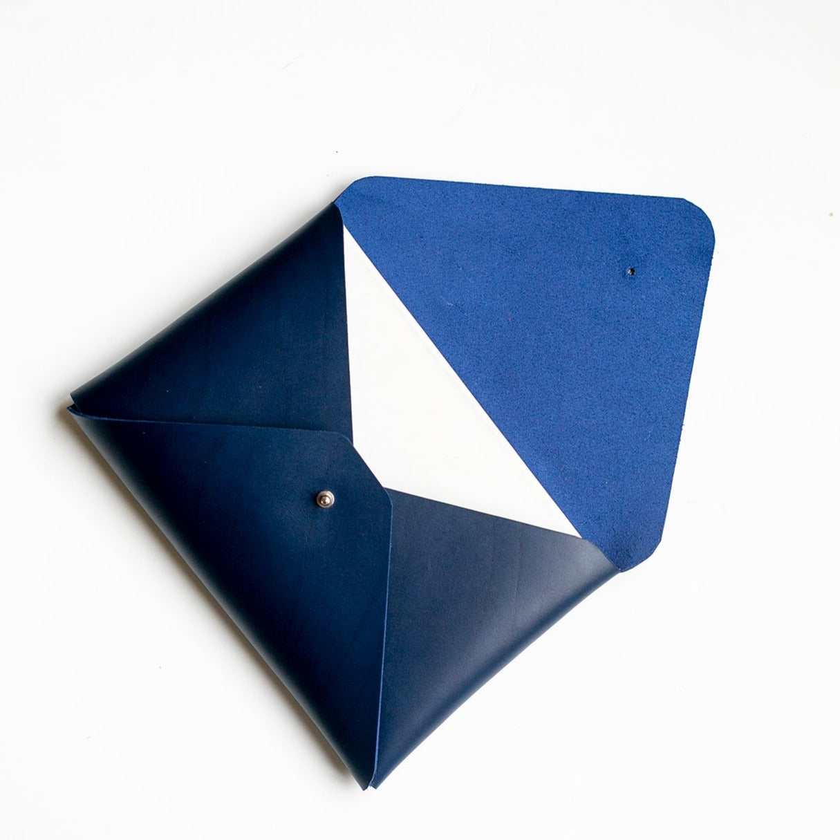 Cartera de mano de cuero