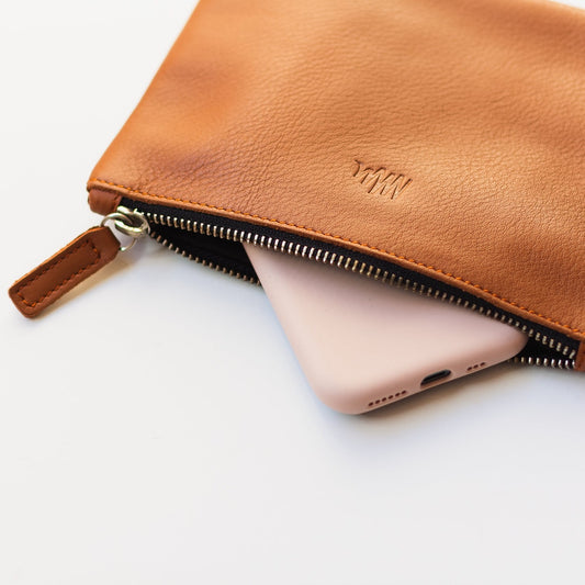 Cartera de cuero camel