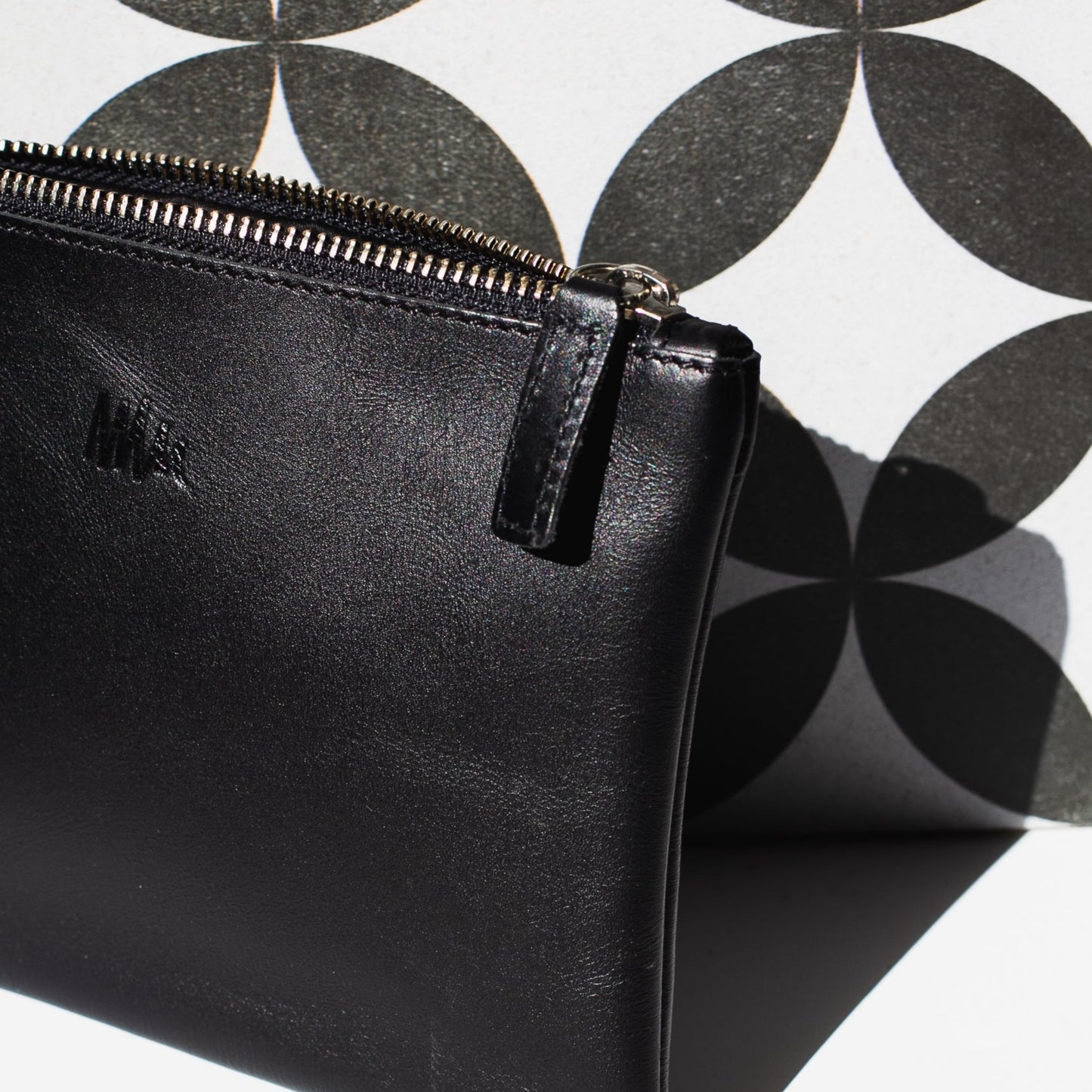 Cartera de cueronegra
