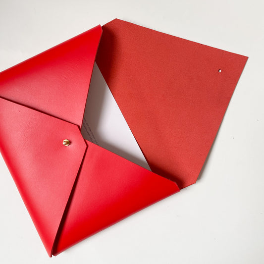 Sobre cartera de cuero