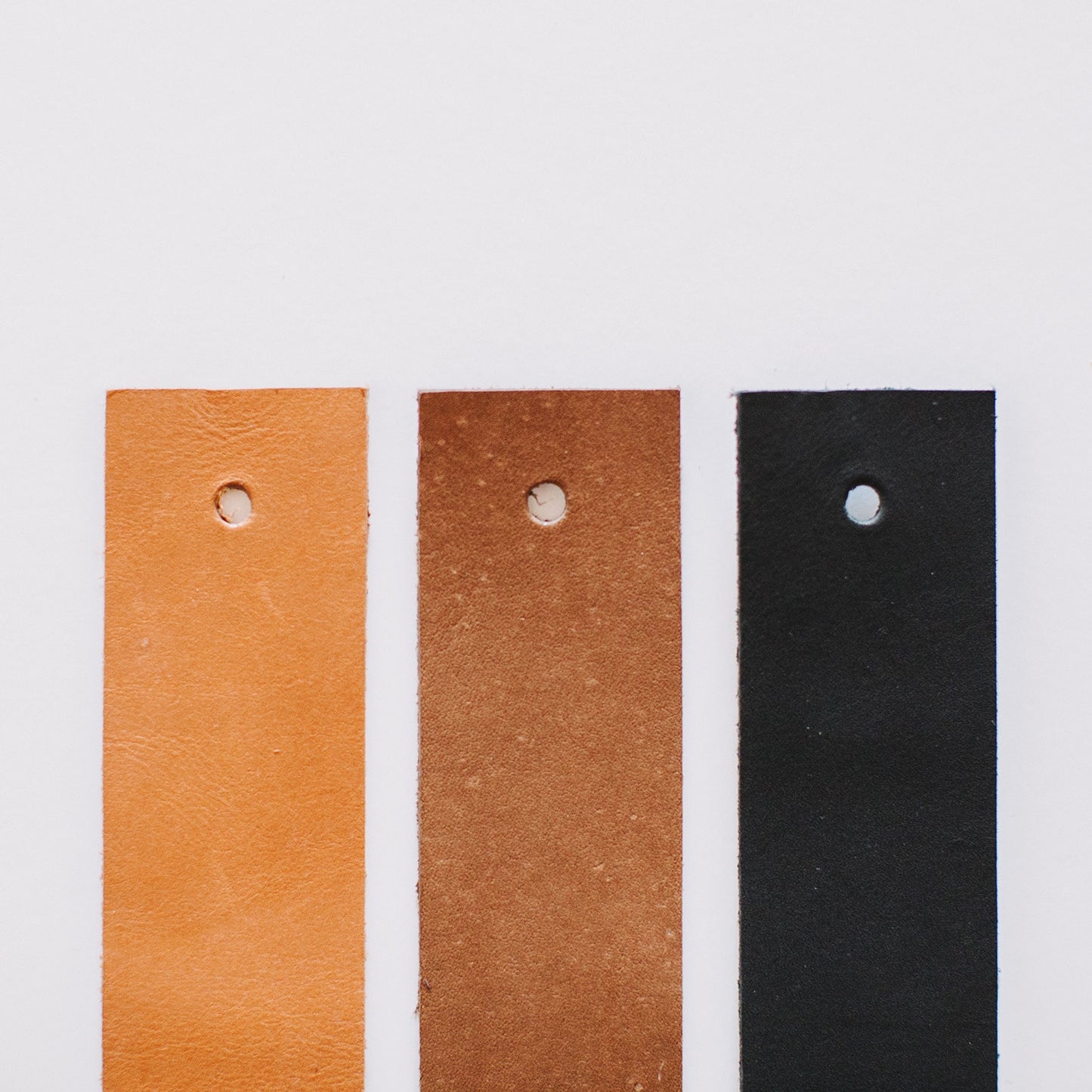 Percha mini de cuero con gancho S - 3 unidades